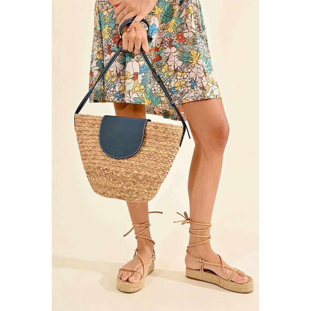 NEW MOLLY BRACKEN women's perfect summer tote bag in beige/blue
